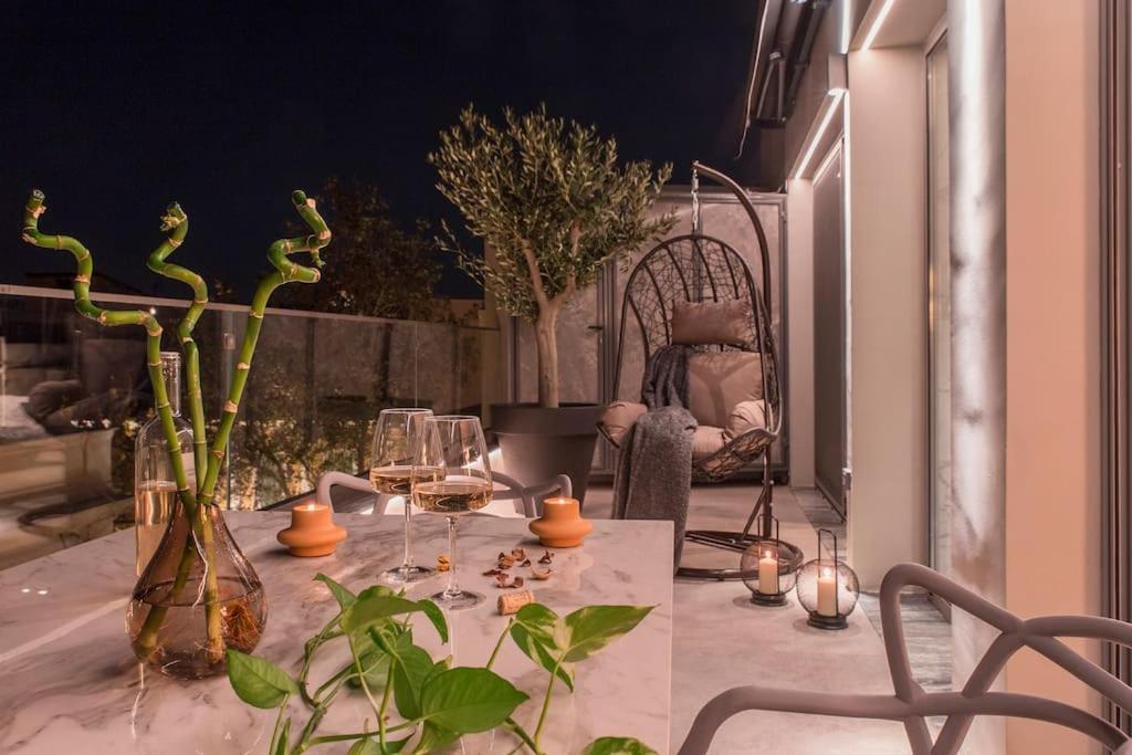 Luxury Acropolis View Apartment-Living Stone Black Pearl Афины Экстерьер фото